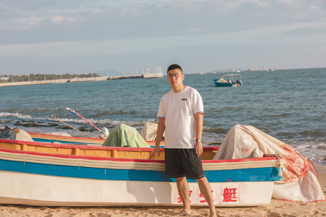 我最喜欢的地方海南三亚,三亚早晨的海滩