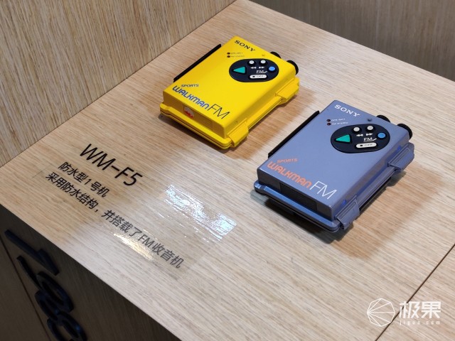 也就索尼敢了！4000多卖QQ音乐还不送会员，安卓MP3咋这么贵？