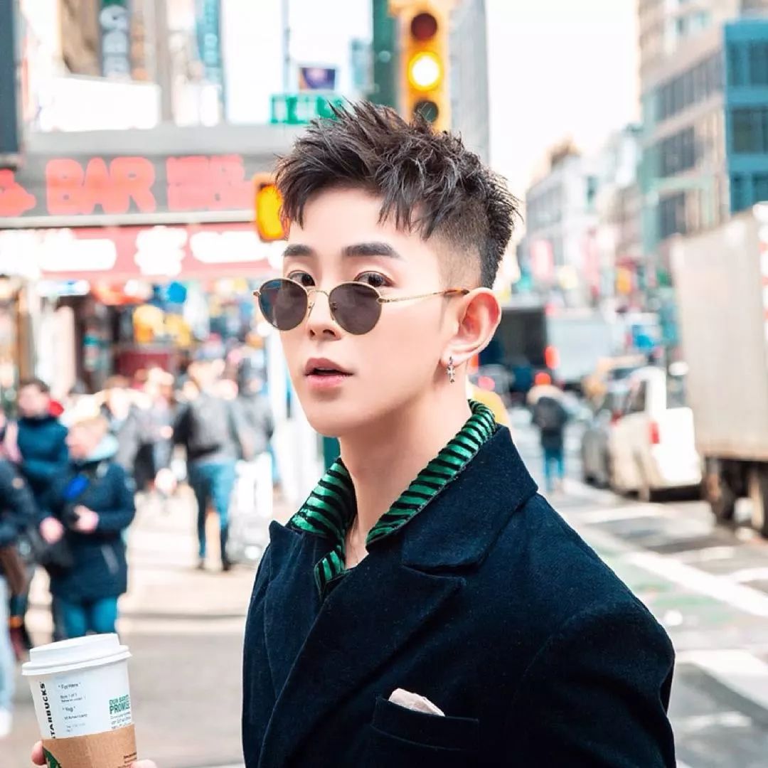 圆脸国字脸适合的中长发型,椭圆脸偏长脸适合什么发型