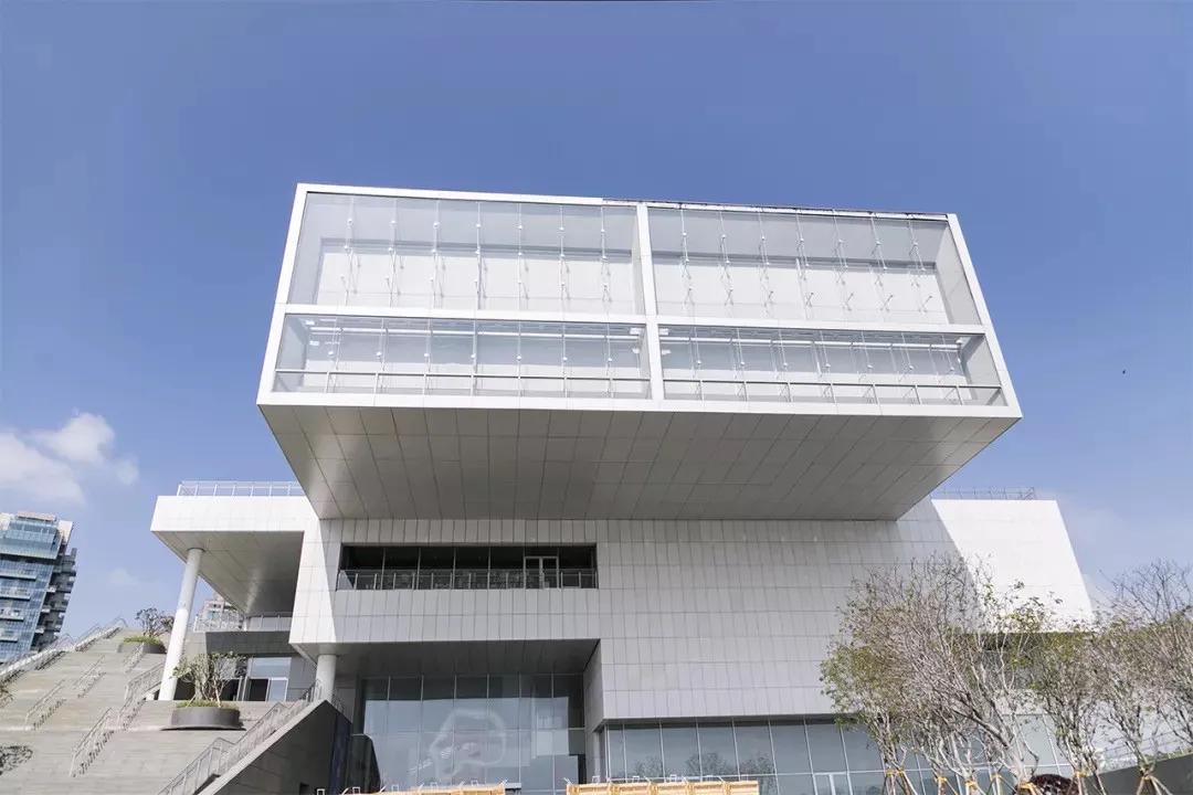 深圳免费十大打卡景点攻略,深圳凤凰城地铁站网红打卡