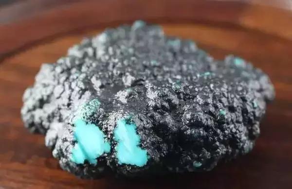 绿松石造假揭秘,教你辨别假绿松石