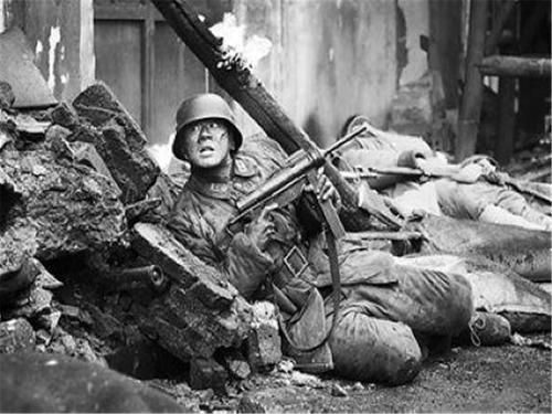 真实的川军抗日神剧,最能表现中国人骨气的川军抗日片