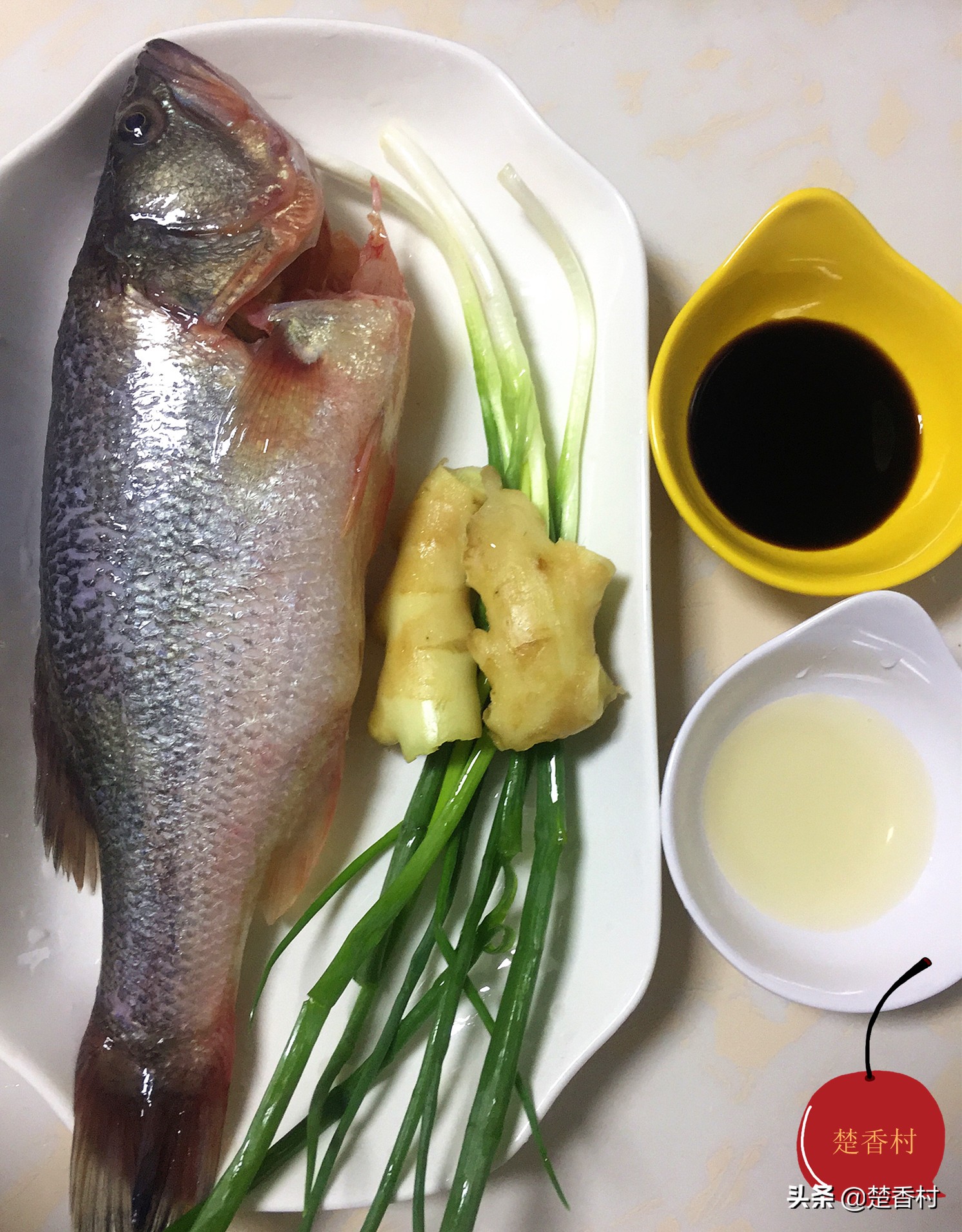 清蒸鲈鱼最正确的方法,清蒸鲈鱼各种最正宗的方法