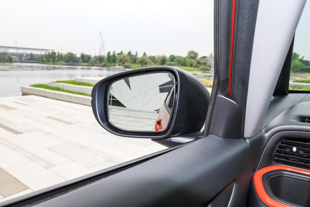 飞度1.5l发动机,全新飞度1.5自吸