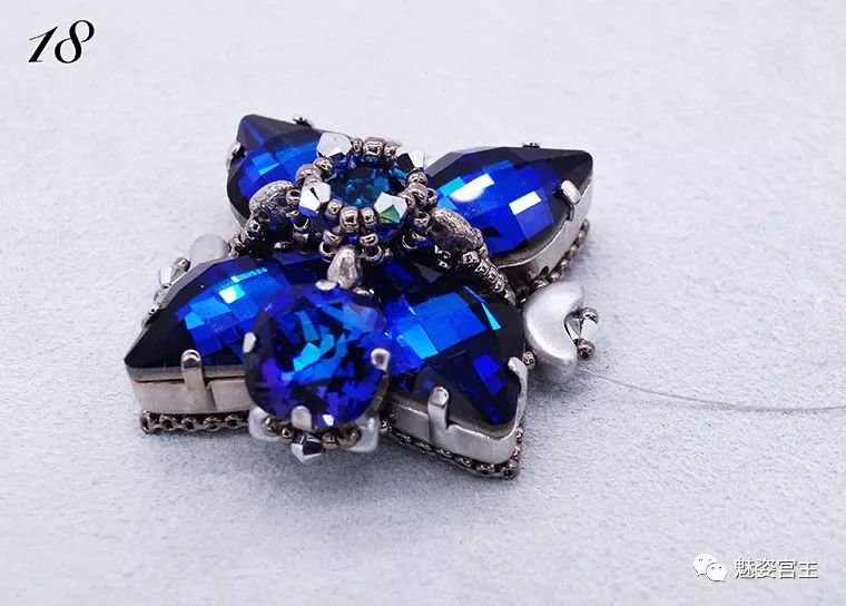 施华洛世奇水晶手工 (施华洛世奇手工紫色水晶)