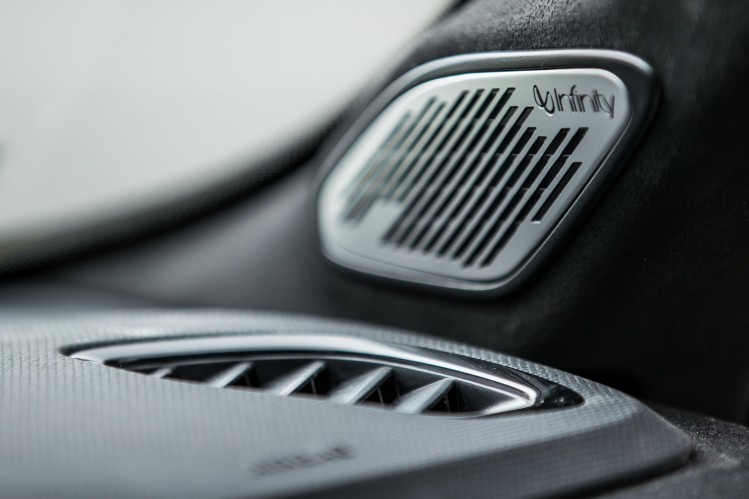 美国哈曼燕飞利仕汽车音响,哈曼燕飞利仕i200bt