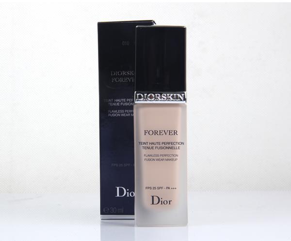 能让你妆面很干净的粉底液,妆容持久不暗沉不脱妆的粉底液