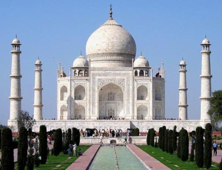 卡扎菲，“非洲之王”有多狂？