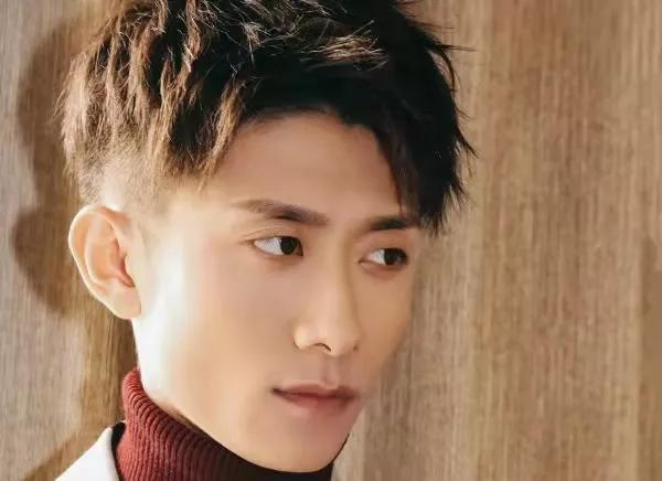 从童星到现在的大明星,从童星到当红小花