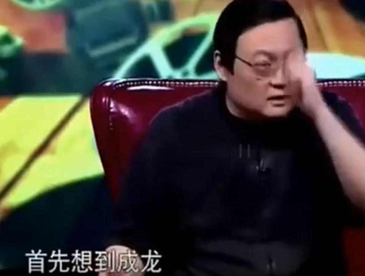 成龙面对外国人嘲讽,成龙年轻时候被女演员嘲讽