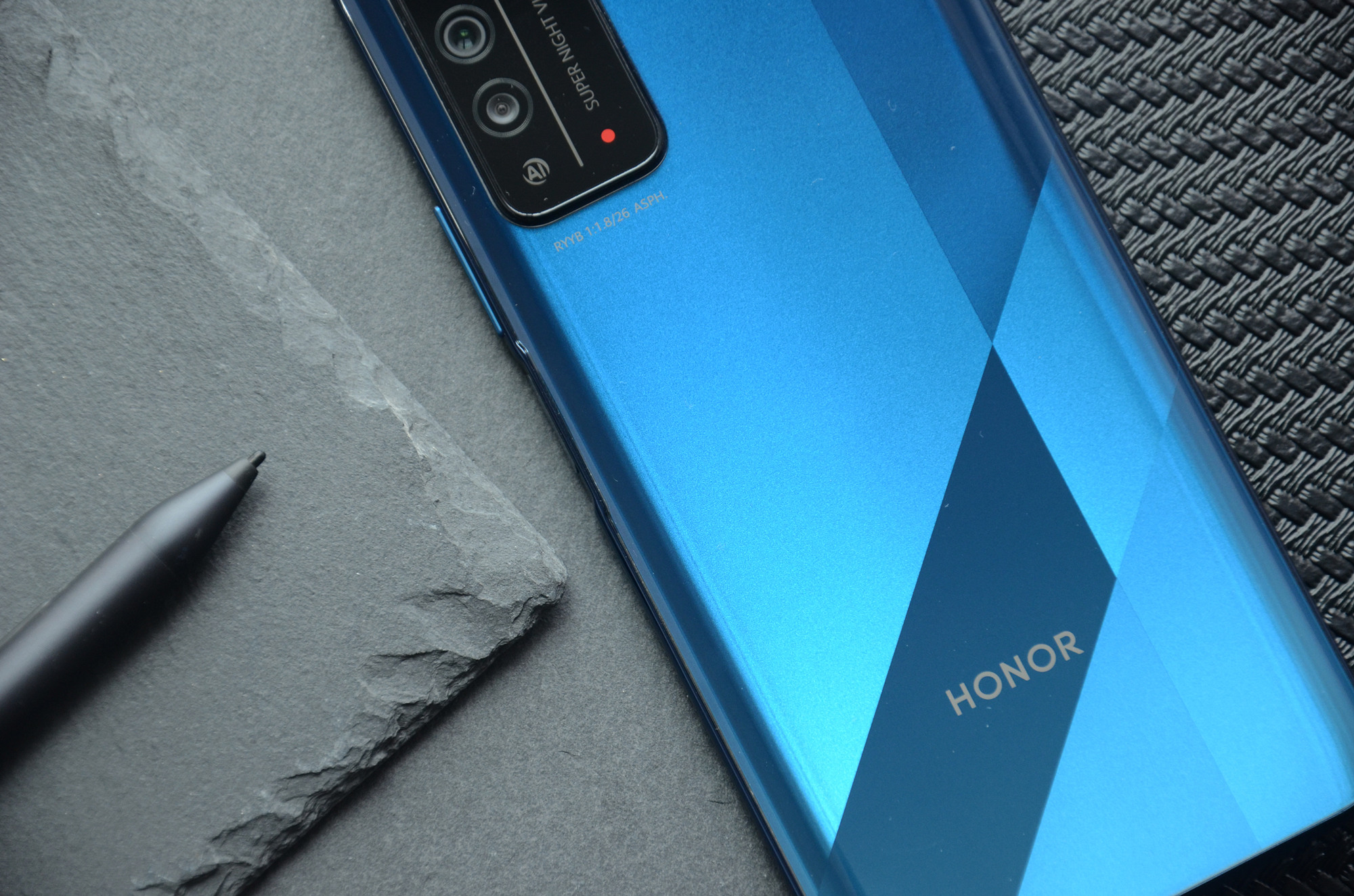 荣耀x10到底有多香上手亲测告诉你,荣耀x10目前使用怎么样