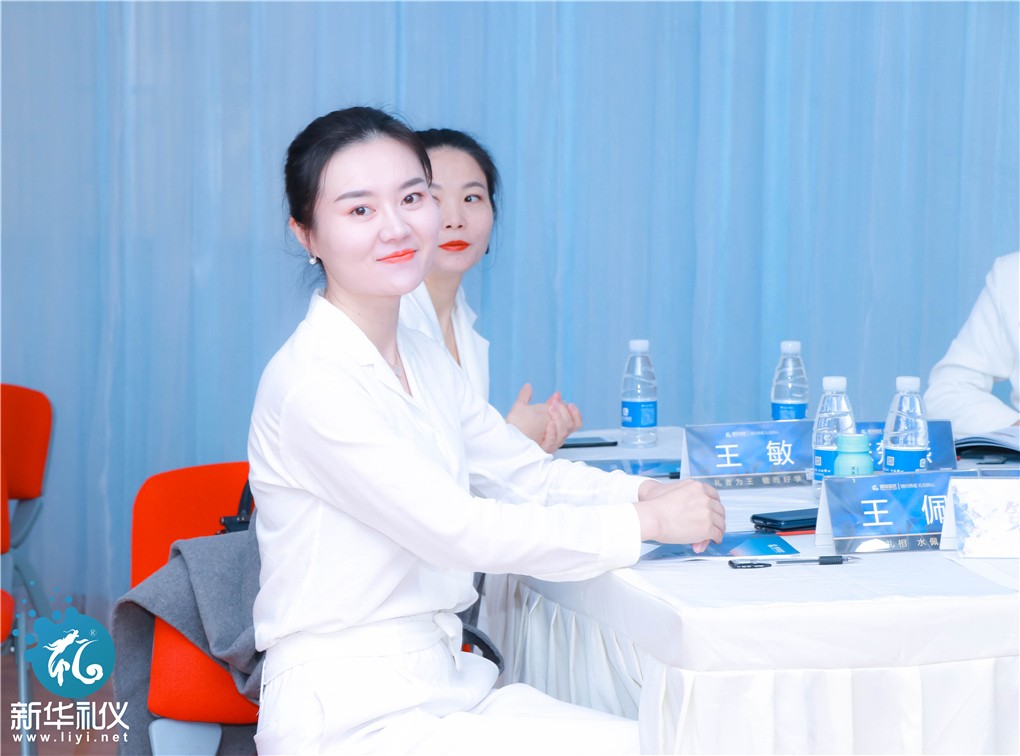 不受别人待见是有原因的,不受欢迎的人怎么改变人际关系