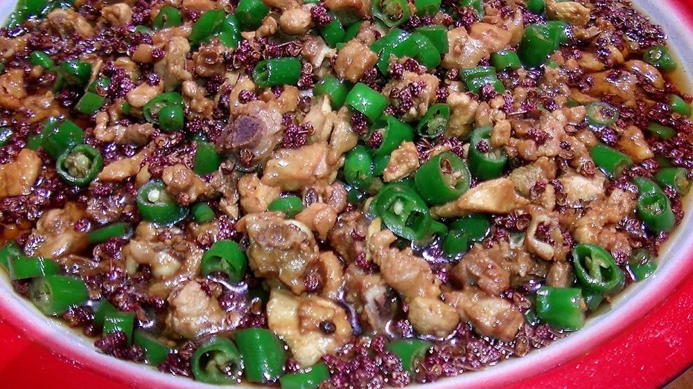 贵阳辣子鸡多锅煮的网红店,贵州贵阳最火爆辣子鸡店铺