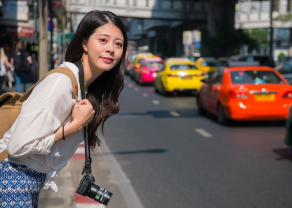 网约车满8年退出网约车市场,网约车市场接近饱和