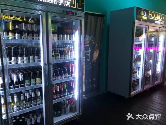 寻一处幽静角落,巷子里的小酒馆好惬意