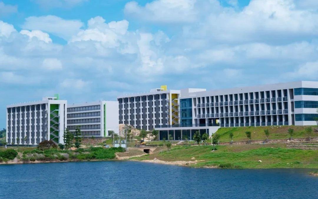 广东工业大学揭阳校区开学倒计时！万事俱备就等你！