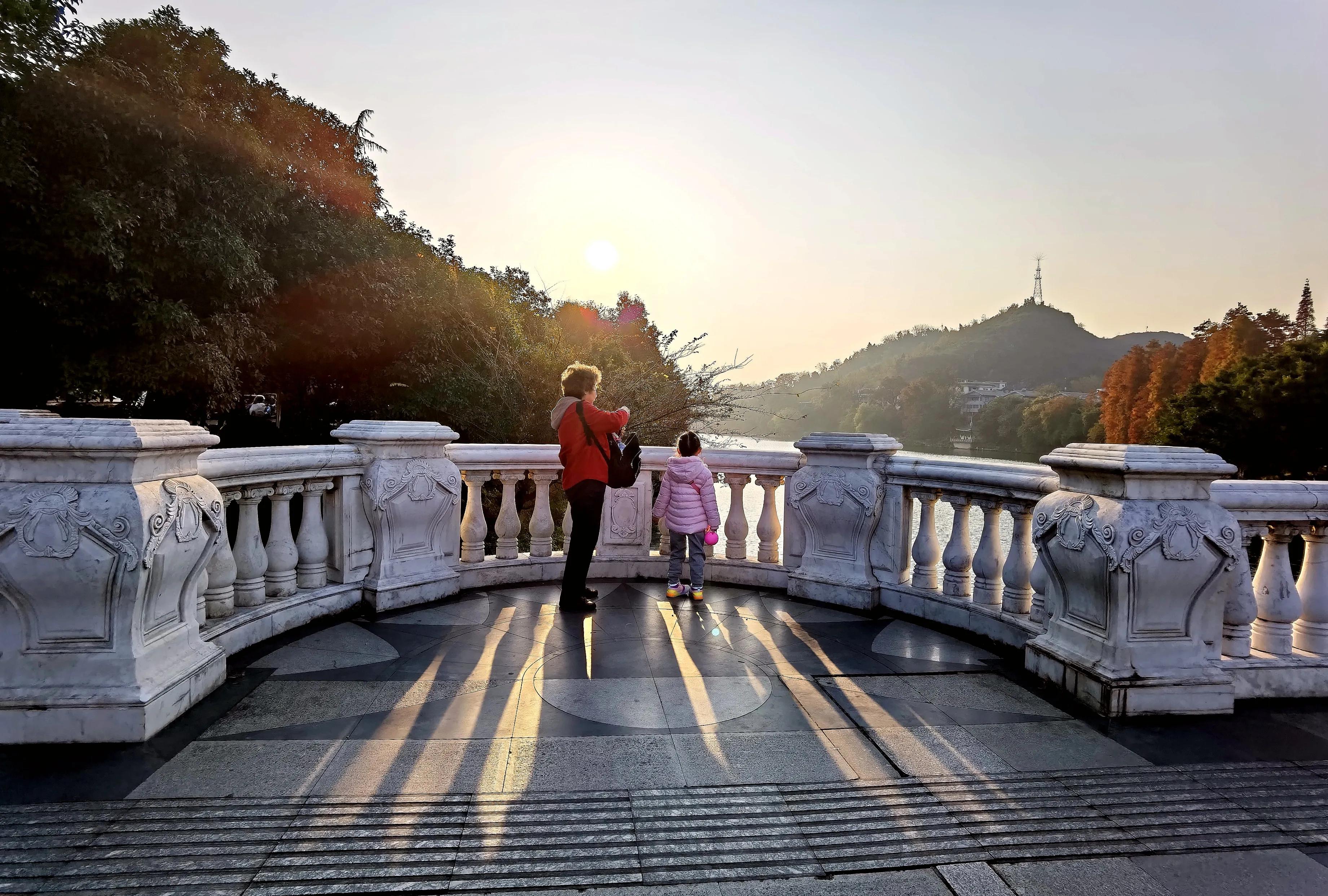 桂林：冬季到桂湖来看景