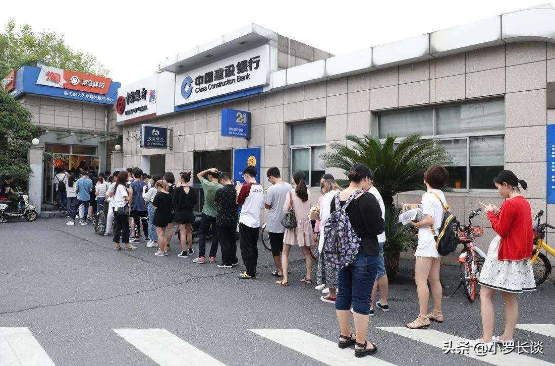 一个菜鸟驿站一年能收入多少，适合什么样的人开呢？