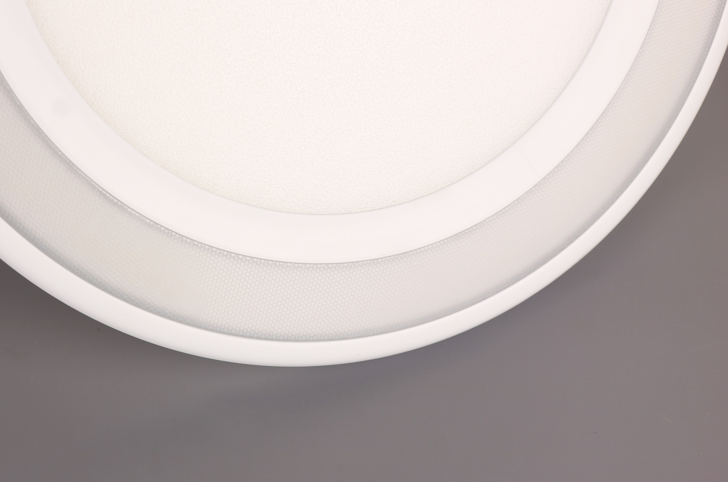 儿童智能学习护眼灯评测,自然光全光谱护眼灯