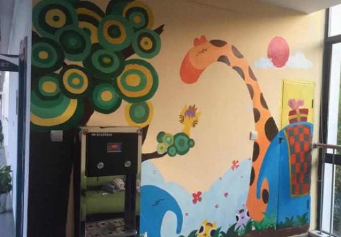 墙面彩绘机多少钱一平米,墙面彩绘机有哪些弊端