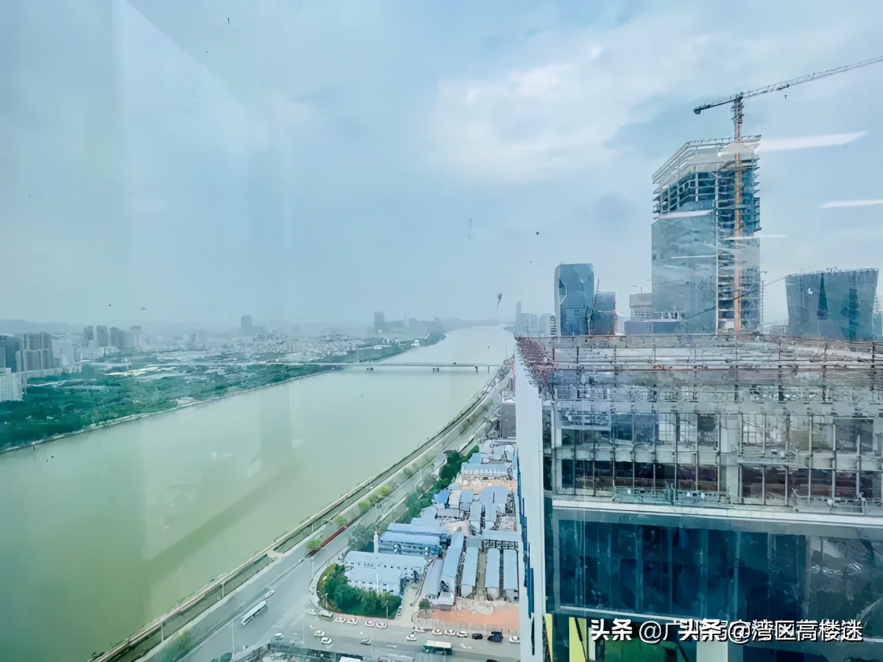 广州琶洲西|高220米的复星国际中心​；珠江首排，TCL大厦