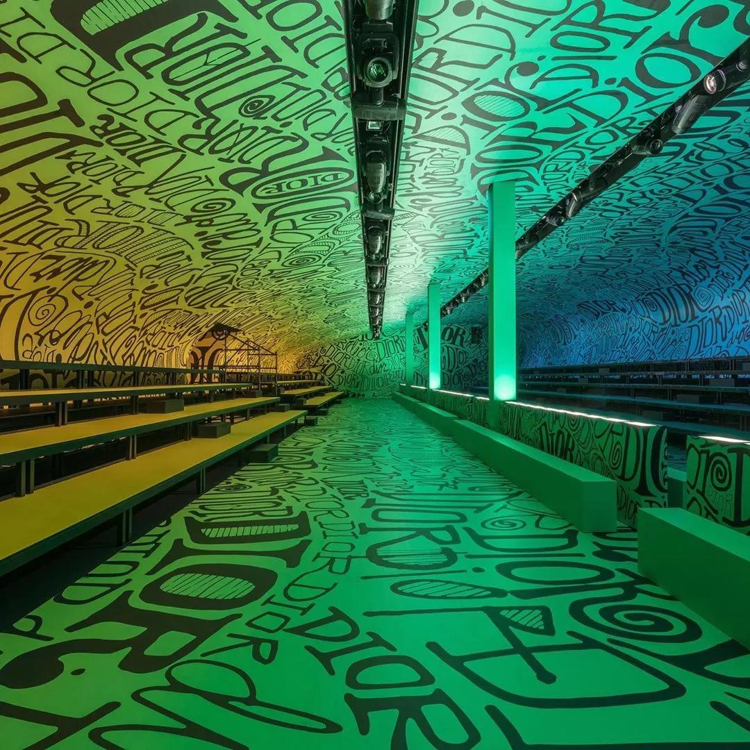 2017年迈阿密艺术博览会作品展示,2019年迈阿密魅力秀