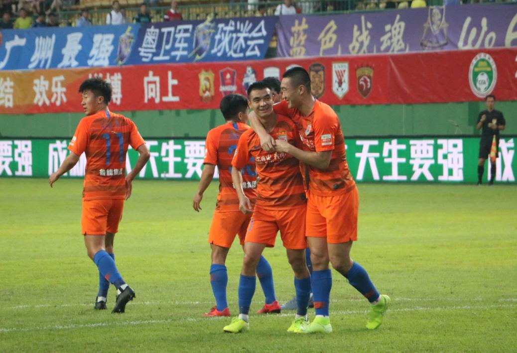 李霄鹏对鲁能的贡献,足协为国足准备奖金多少