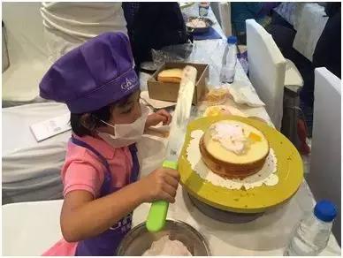 景点过年摆地摊创业有哪些项目,旅游农业创业开店推荐