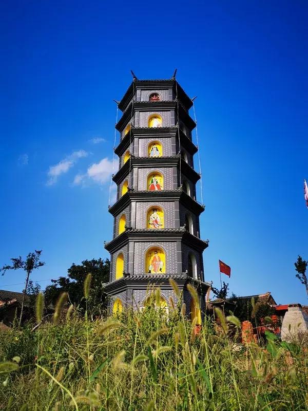 伊川县千年古镇，当过县城出过娘娘，可以摘核桃品美食