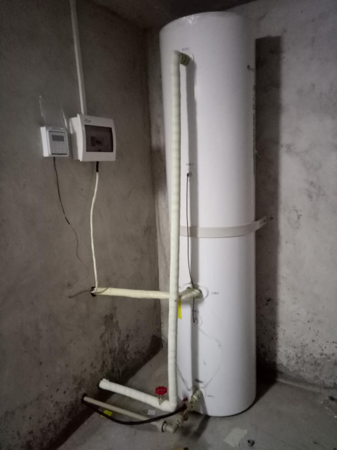 用废旧空调改空气能热水器,二手空调改热水器价格多少