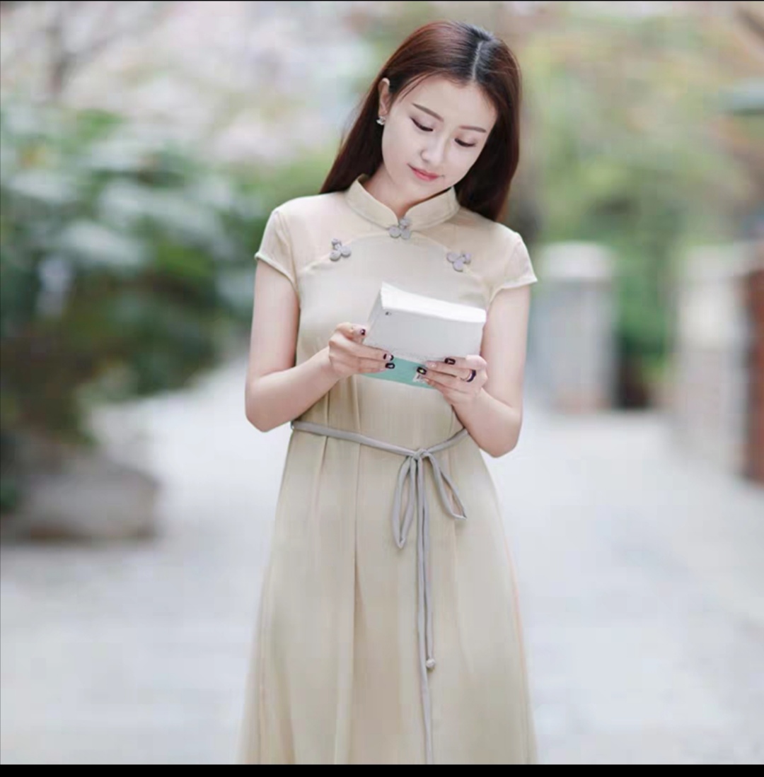 时光被谁卷起，开合中写下回忆