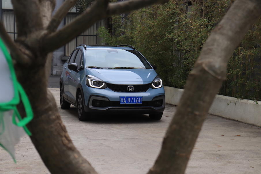 来福酱和飞度试驾对比,来福酱驾驶感受和飞度一样吗