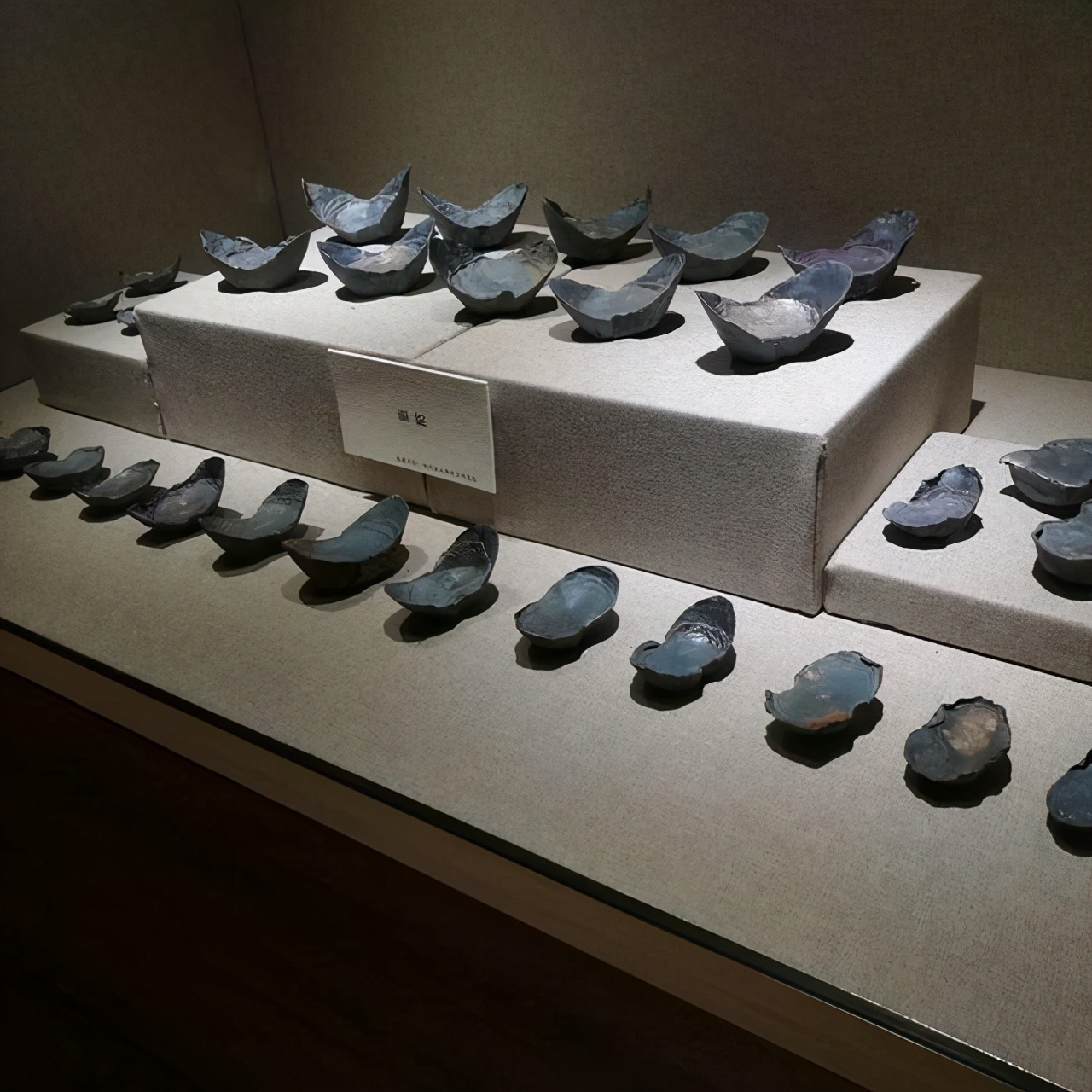 张献忠沉银遗址出土文物拍卖,张献忠沉银遗址挖出金印残件