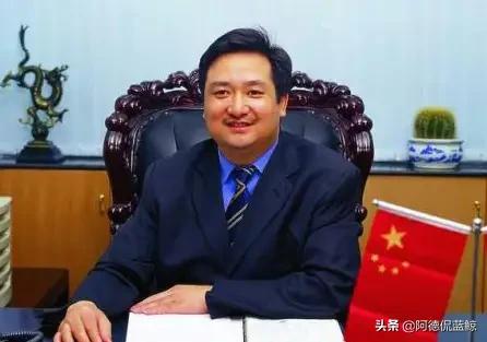 这10位董事长,都在江苏上大学,还毕业于同一所985高校