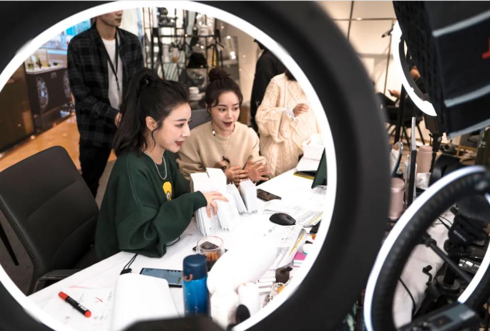 薇娅90亿身家,薇娅年入五十亿