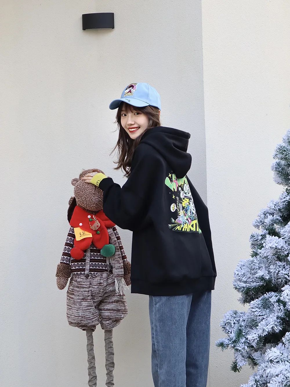 绫致集团,为旺季营销开门红做准备