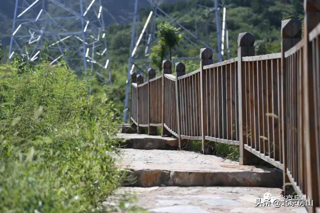 登山观景领略大自然风景,登山欣赏无限风光
