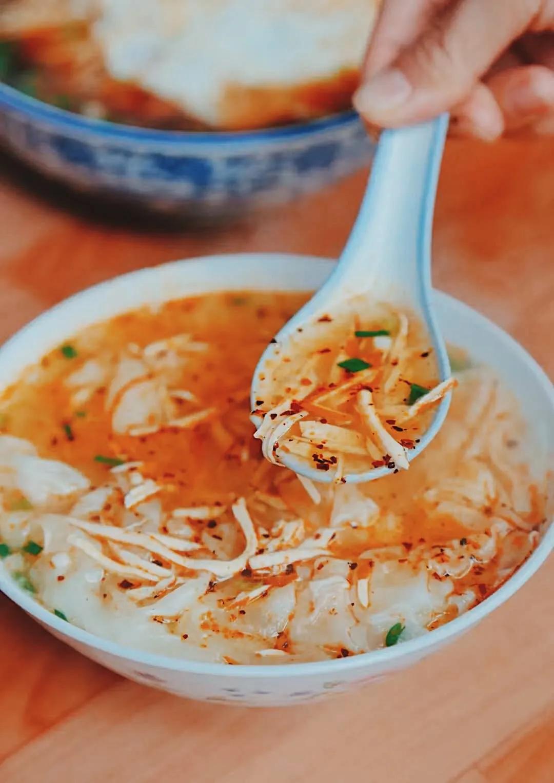 鍥炴潵浜嗙啛鎮夌殑鍩庡競,鍥炴潵浜嗚蛋鍦ㄧ啛鎮夌殑琛楅亾