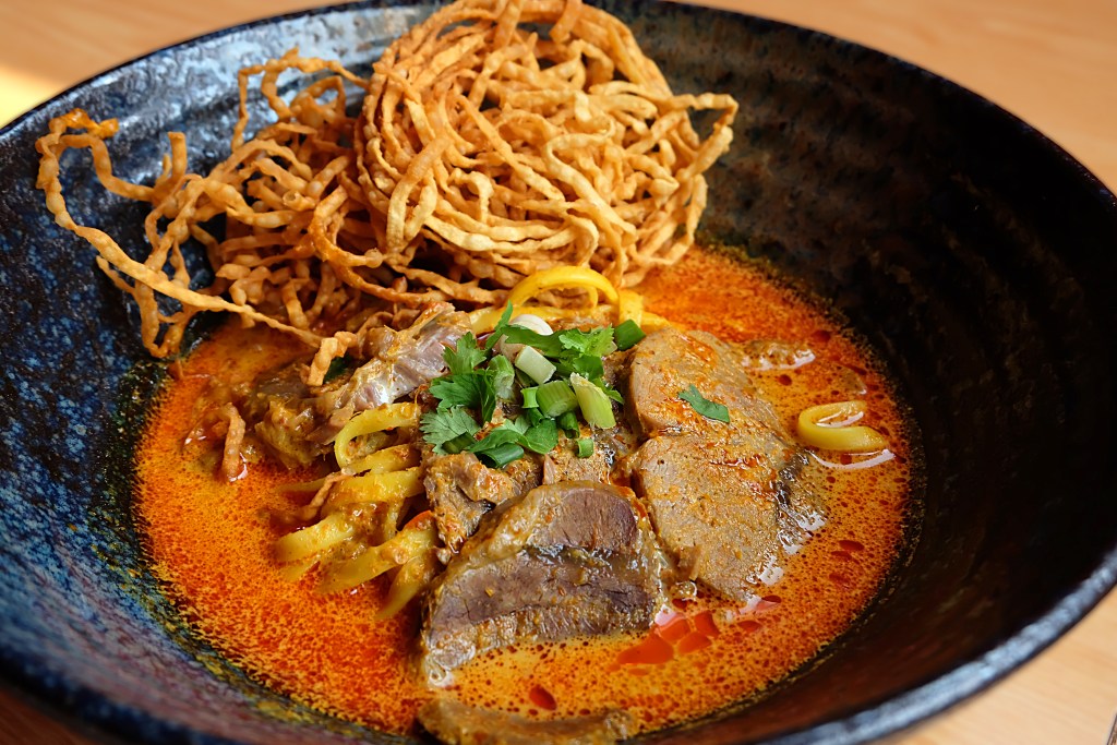 泰国旅游必吃的泰国特色美食介绍,在泰国美食推荐攻略