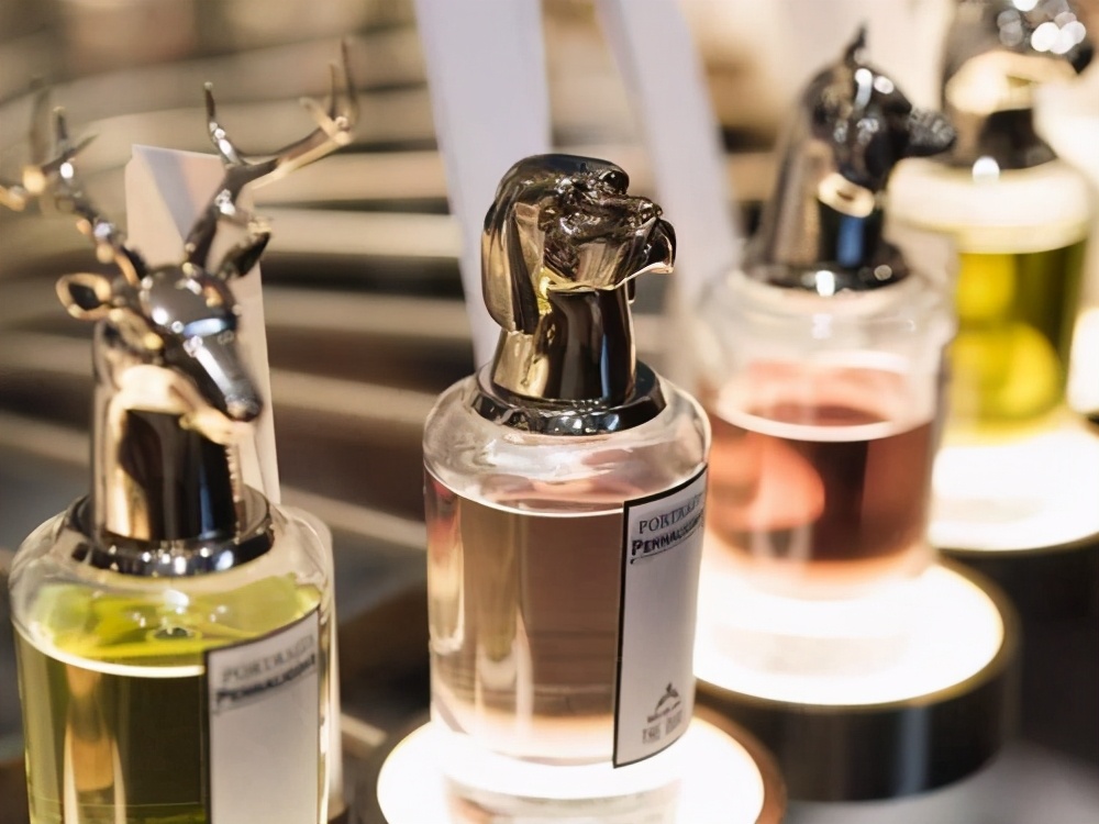 适合中老年的香水品牌,中老年香水