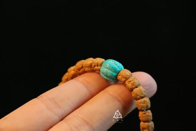 佛手小金刚三日红入手后如何盘玩,佛手小金刚天盘红