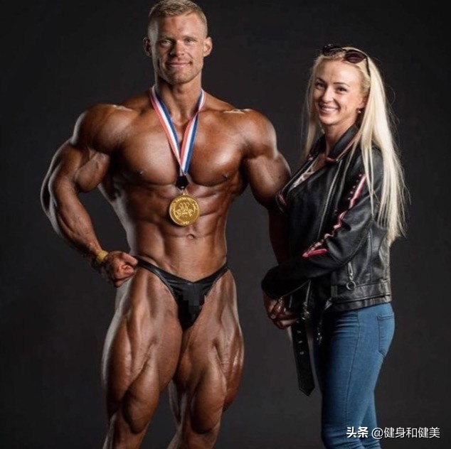 斯洛伐克天才健美少年：14岁健身17岁参赛，23岁成为腿王