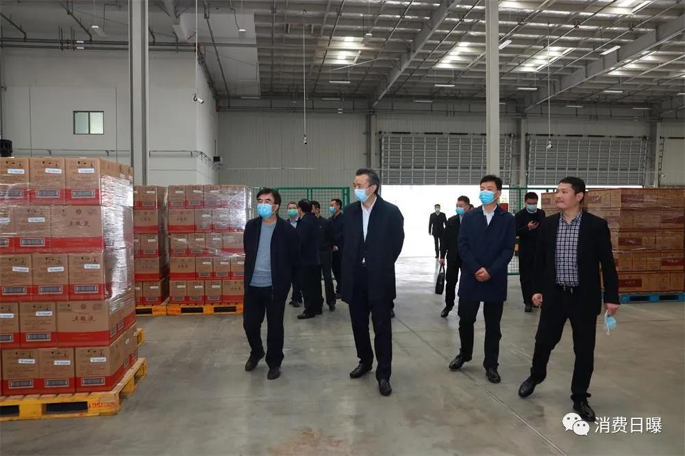 五粮液集团有限公司李曙光,李曙光与五粮液合作