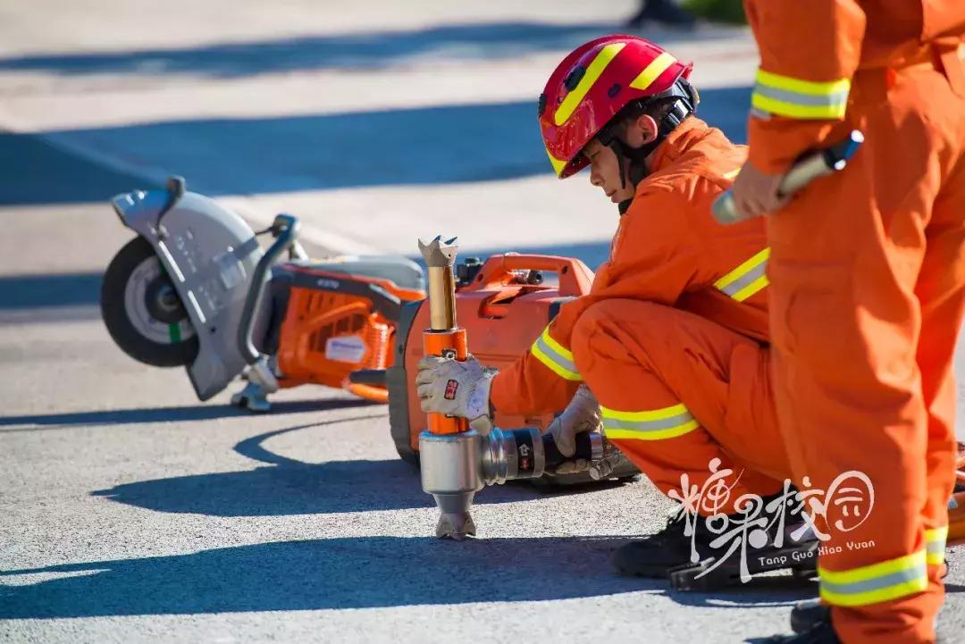 昆明的防暴演练,昆明西山消防演练