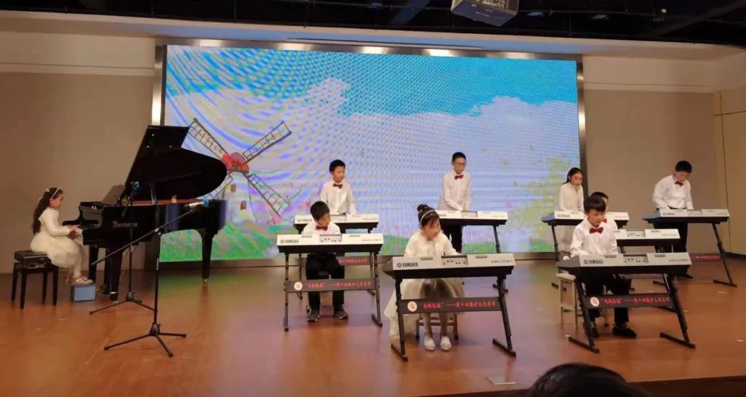 奏响童年乐章为艺术加分——钢琴、数码钢琴课程免费体验课开始报名啦!