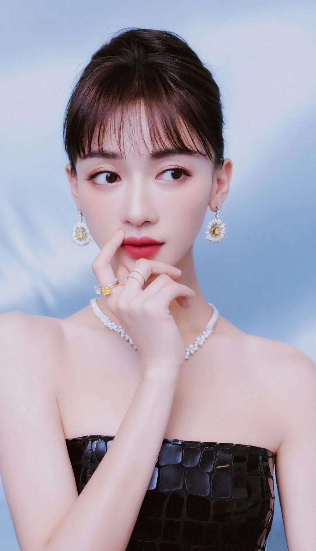 杨幂在圈内的口碑怎么样,杨幂经历过口碑两极反转吗