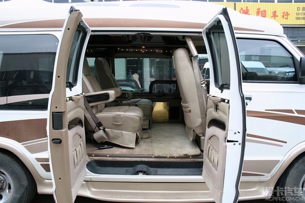 汽车的车门,汽车的车门怎么能打开