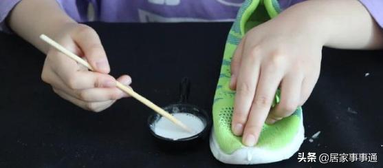 鞋子开胶了用502粘有用吗,鞋子开胶别急着扔