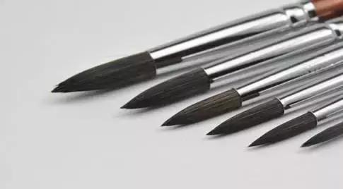 想要画好水彩,那必须先看水彩工具介绍!