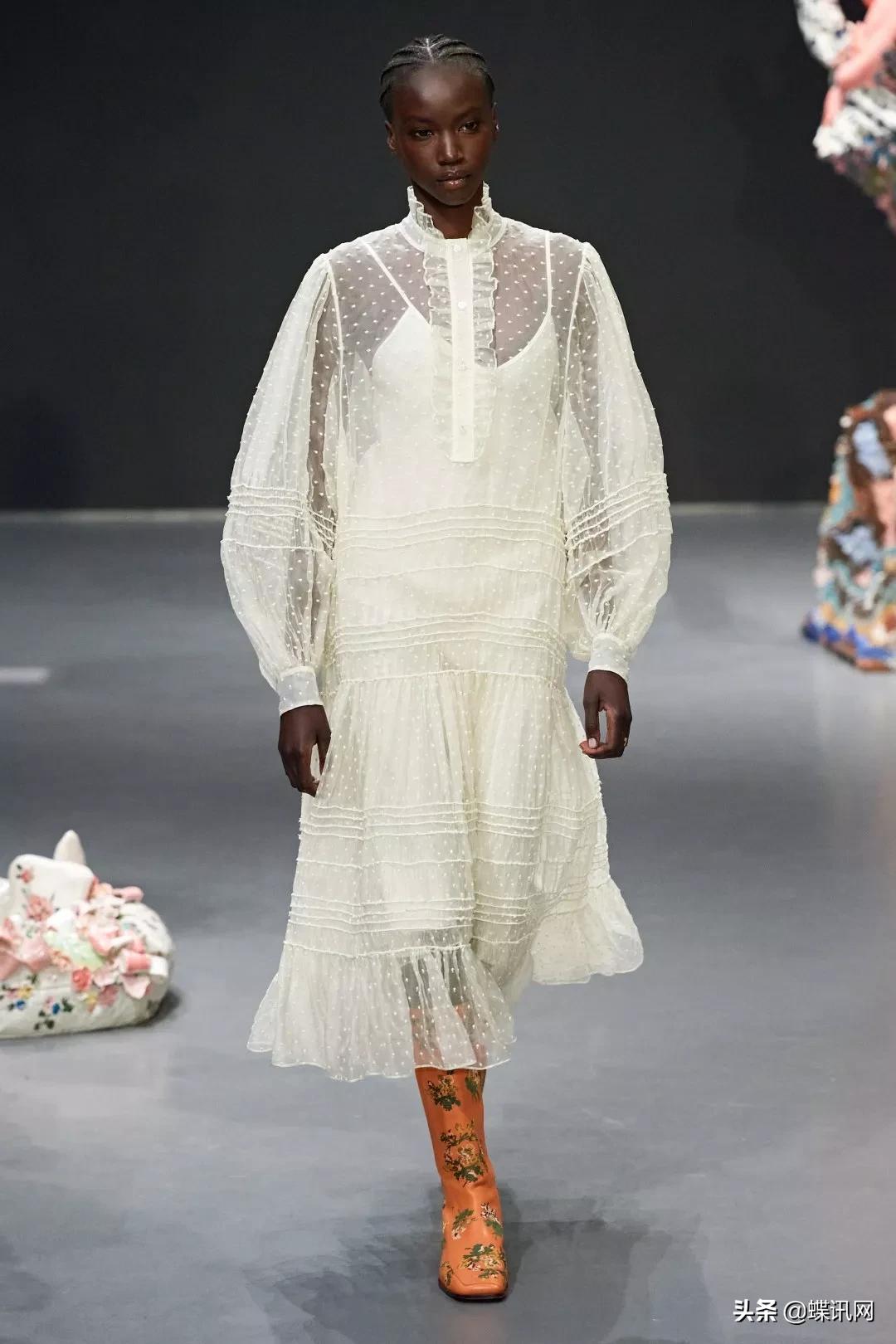 toryburch是真珍珠吗,toryburch算不算奢侈品牌